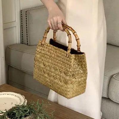 Bolsa de Praia Lilian de Palha com alça em Bambu